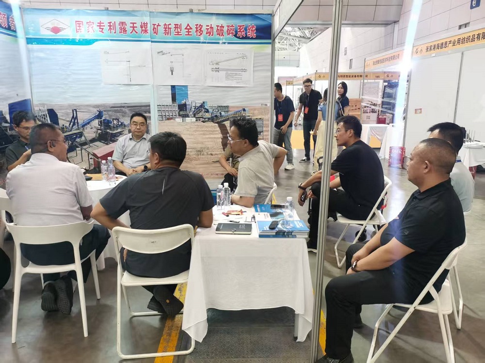 新鄉(xiāng)市威達(dá)機(jī)械有限公司第20屆新疆國(guó)際煤炭工業(yè)博覽會(huì) 參展成功！